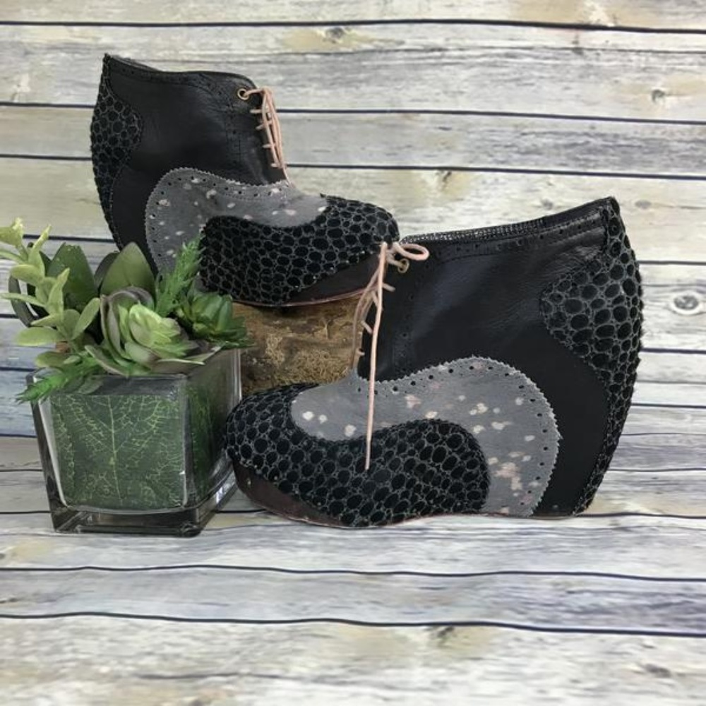 Irregular Choice "Balance Man" Wedge Ankle boots